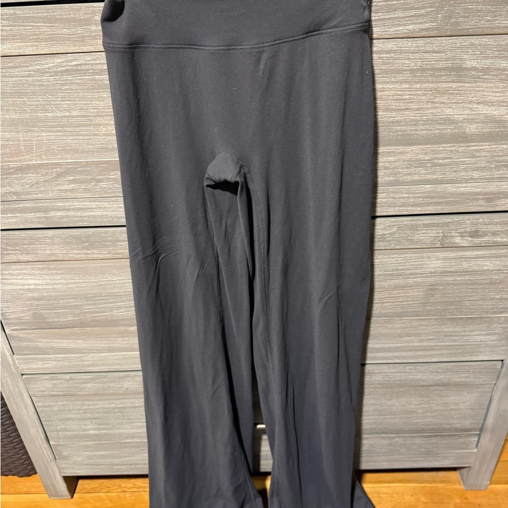 Oner active SOFTMOTION straight leg pants. Soft black size small. Regular length